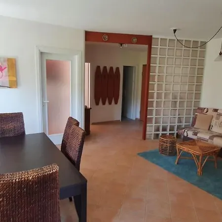 Fiuri De Tapo Apartment *